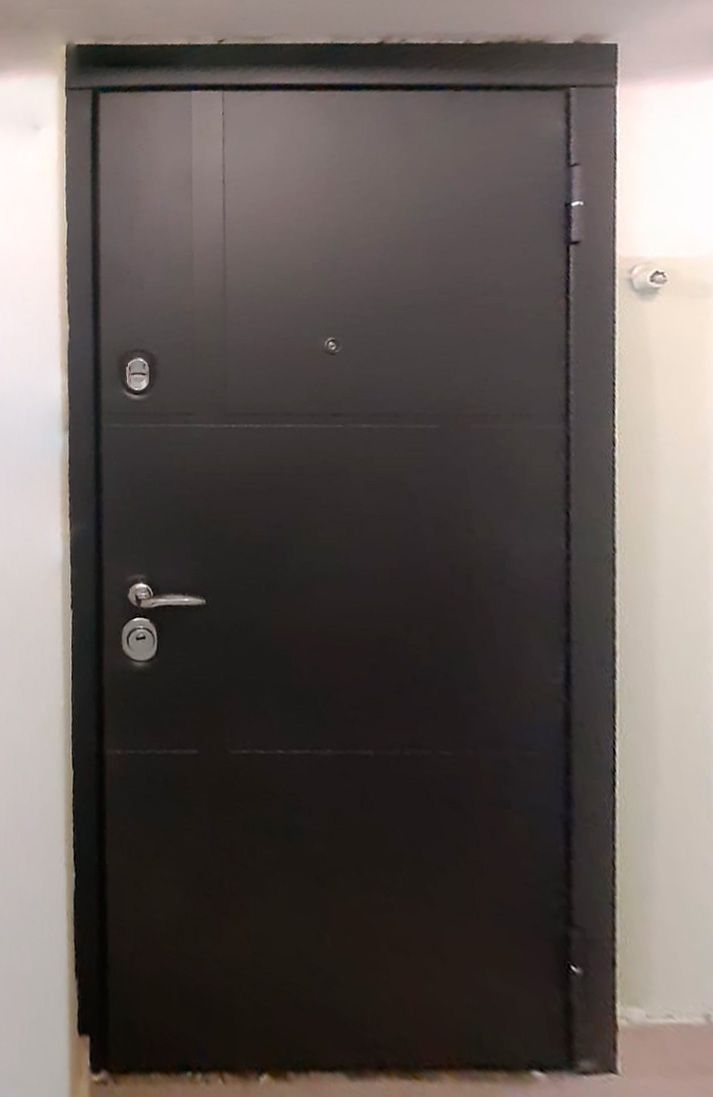 Входная дверь в квартиру Рондо вид снаружи